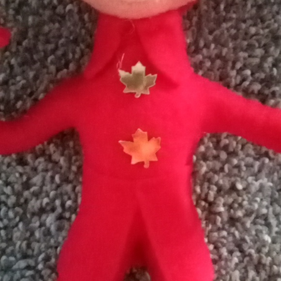 Annalee 2009 Christmas Elf Doll 10 inch - Picture 4 of 6